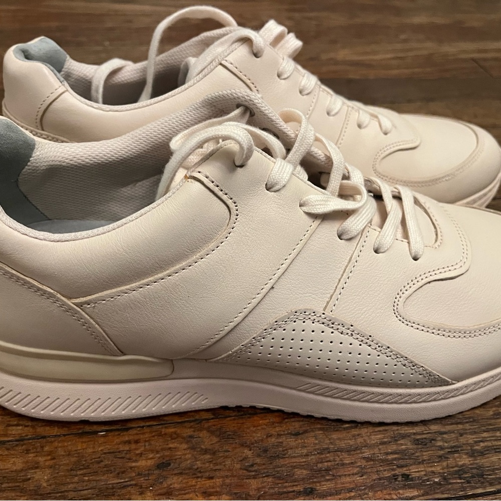 O By EVERLANE The Trainer Blush Pink Leather Sneaker, W15/M13